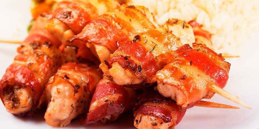 medalhão de frango assado com bacon