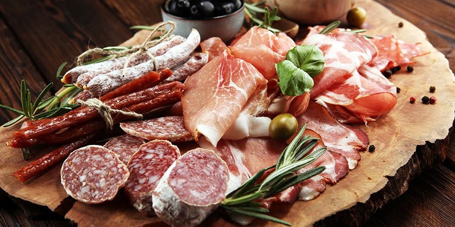 como-montar-tabua-frios-vinhos-carnes