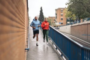 prática de corrida nas diferentes estações do ano